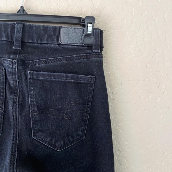 American Eagle The Dream Jean Curvy Super High Rise Jegging - Picture 5 of 9